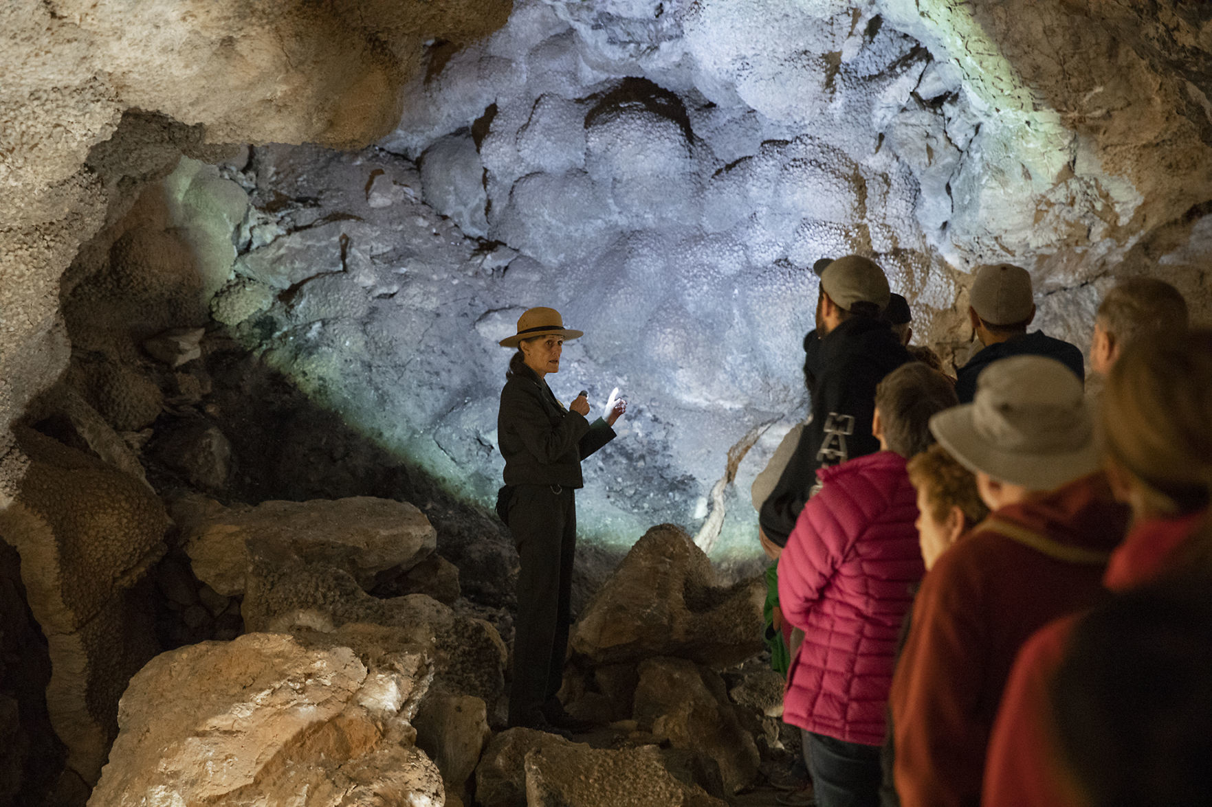 093018-nws-cave004.jpg
